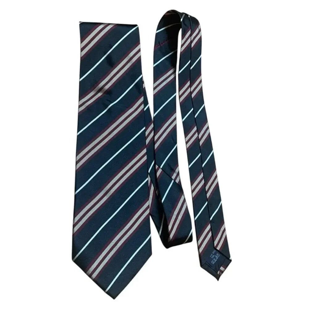 Burberry Navy and Burgundy Striped Tie silk classic